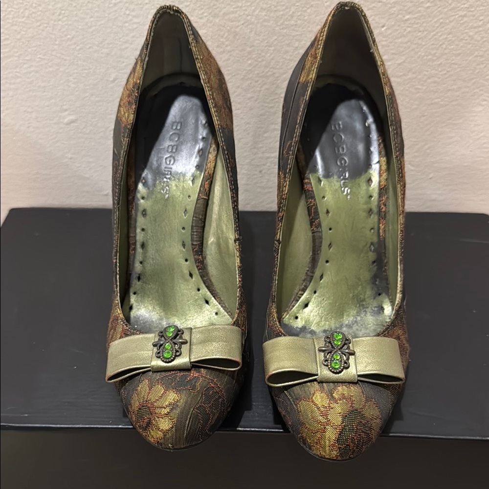 BCBGirls Green and Brown Two-Tone Heels with Decorative Charm